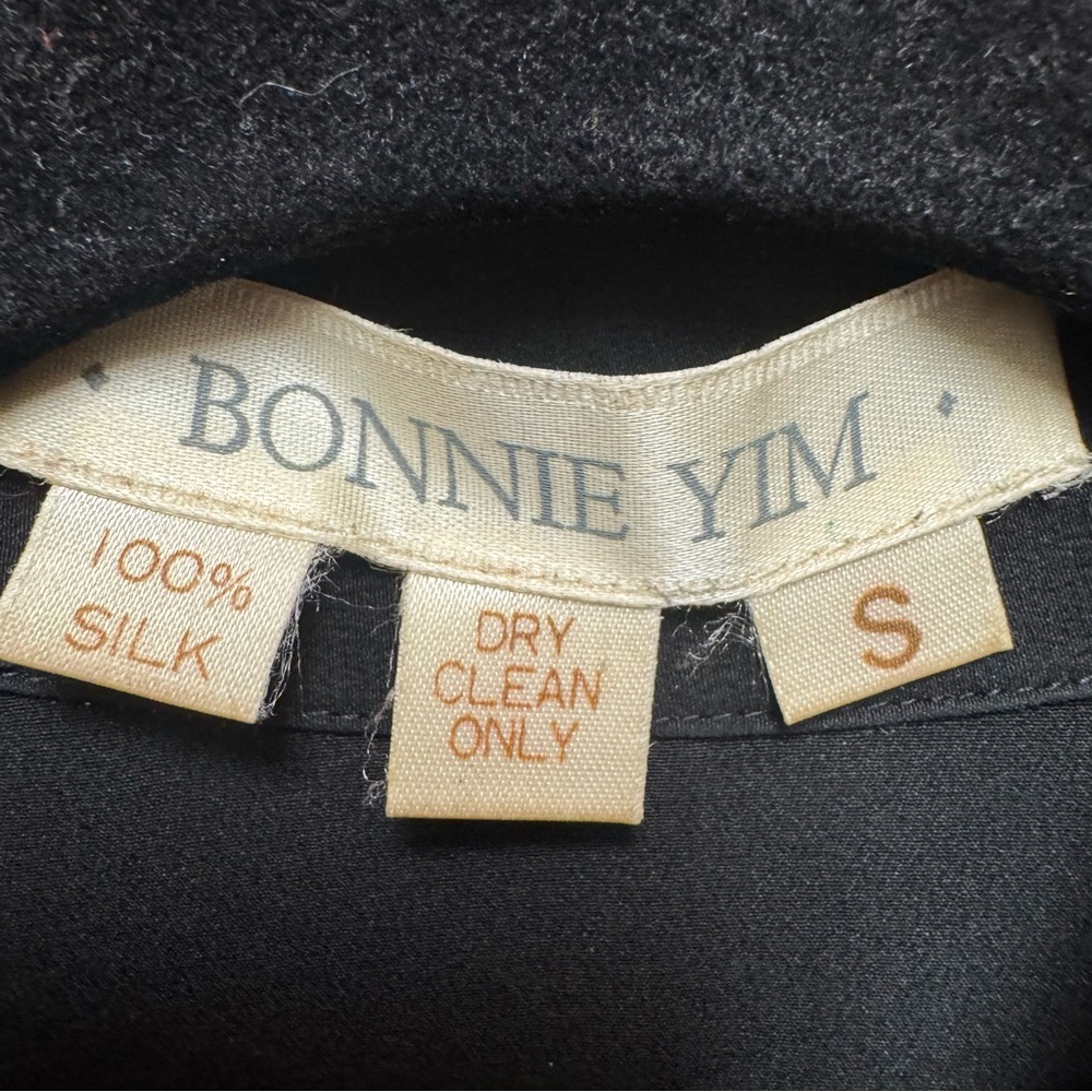 Vintage Silk Bonnie Yim Cat Pattern Button Up Blouse - Picture 3 of 7